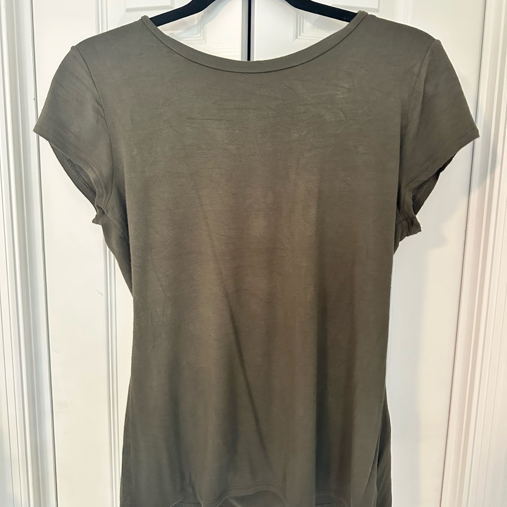 EXPRESS - Classic Olive Green Women's Tee